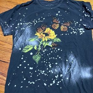 Butterly Graffiti Tee